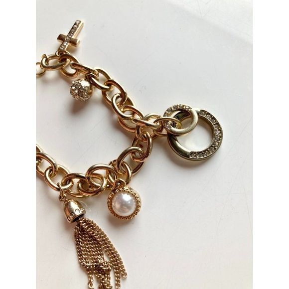 GUESS Gold Tone Rhinestone Pearl Tassel Crucifix Chain Link Charm Bracelet - Picture 5 of 7